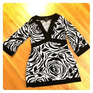 WHBM V-neck Tunic